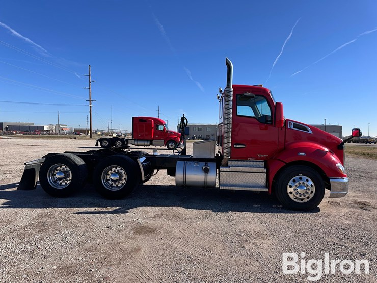 2019-kenworth-t680-image-4