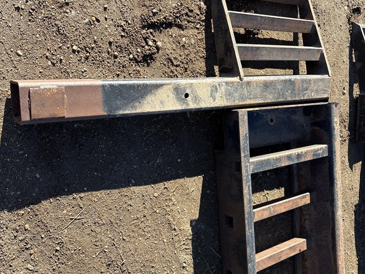 john-deere-4830-image-11