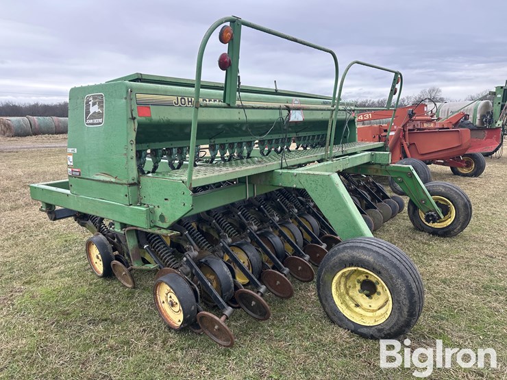 john-deere-750-image-7