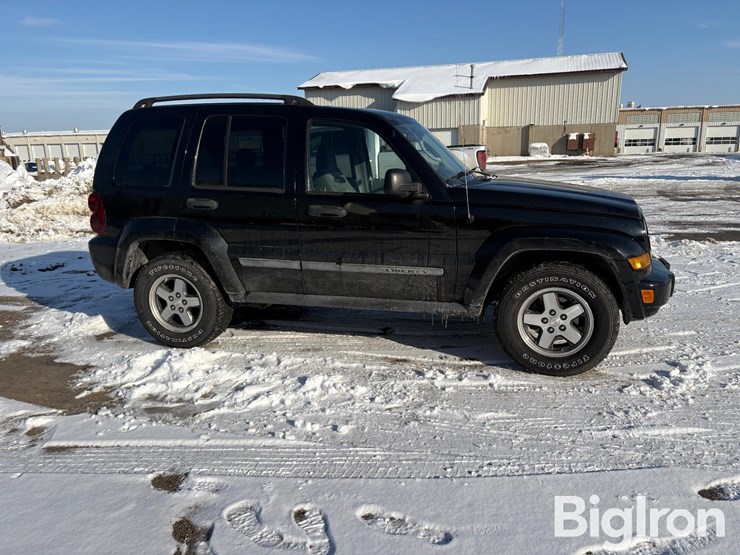 jeep-liberty-image-4