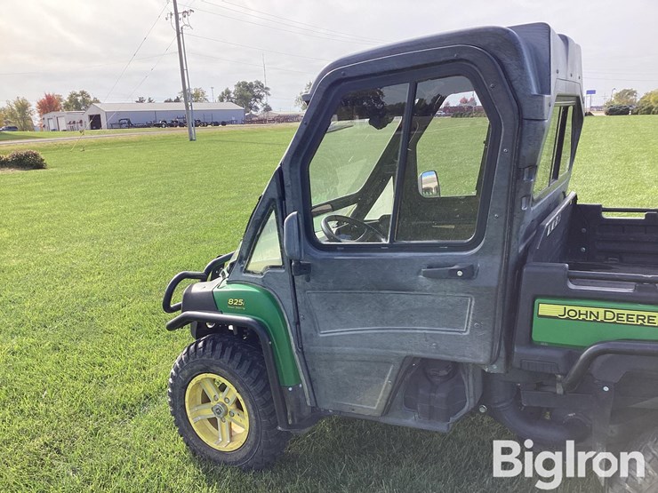 john-deere-gator-image-13