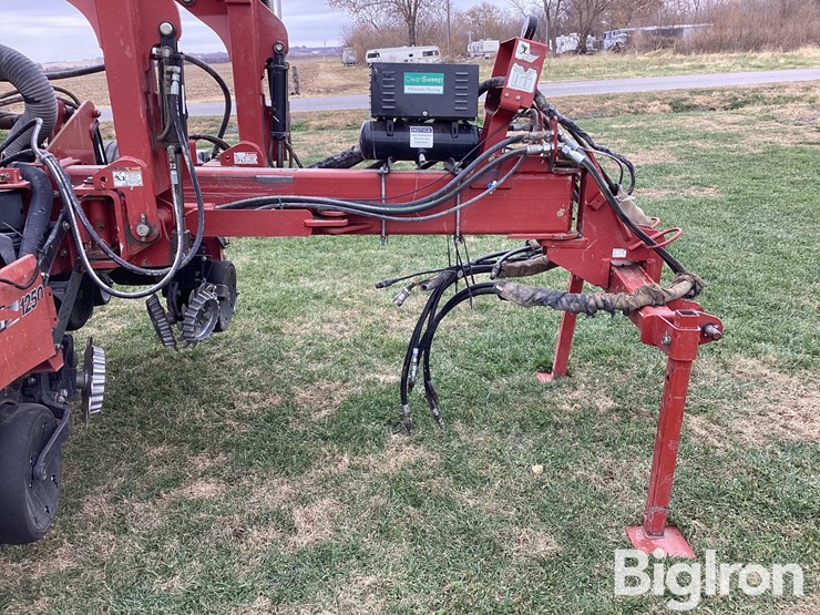2010-case-ih-1250-image-11