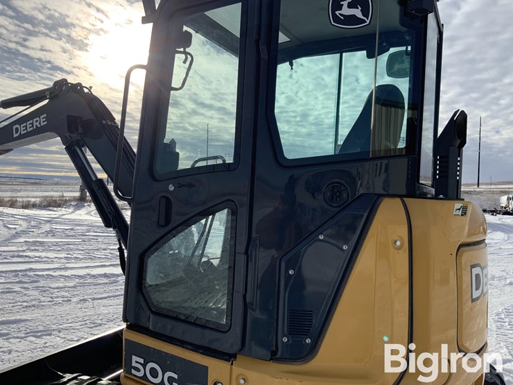 2020-deere-50g-image-19