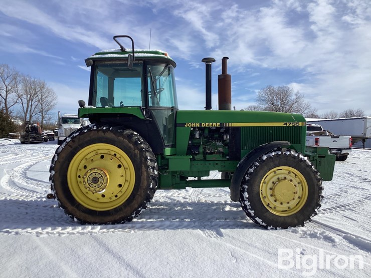 john-deere-4755-image-4
