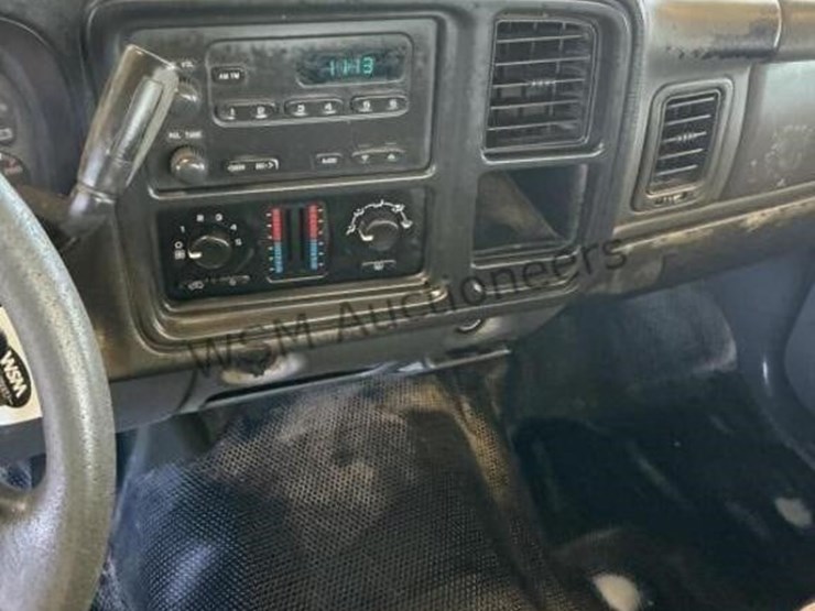 2006-chevrolet-silverado-1500-image-18