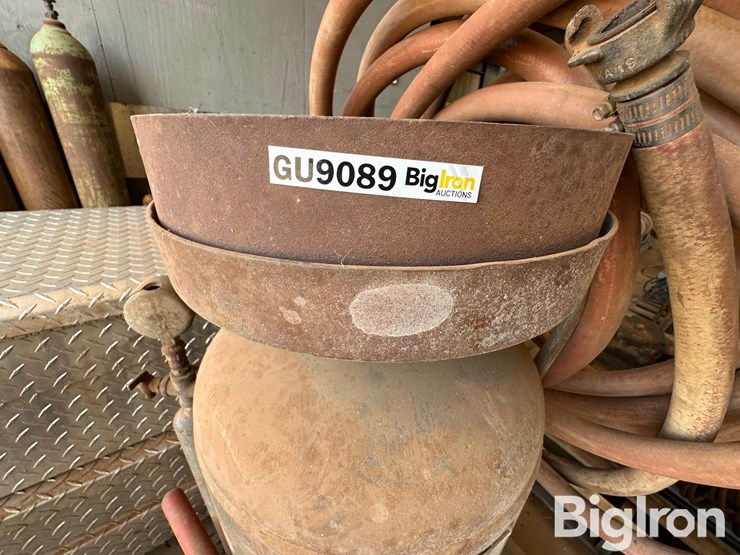 paint-sprayer-&-sand-blaster-image-8