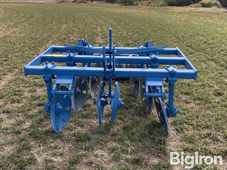 blu-jet-track-master-image-6