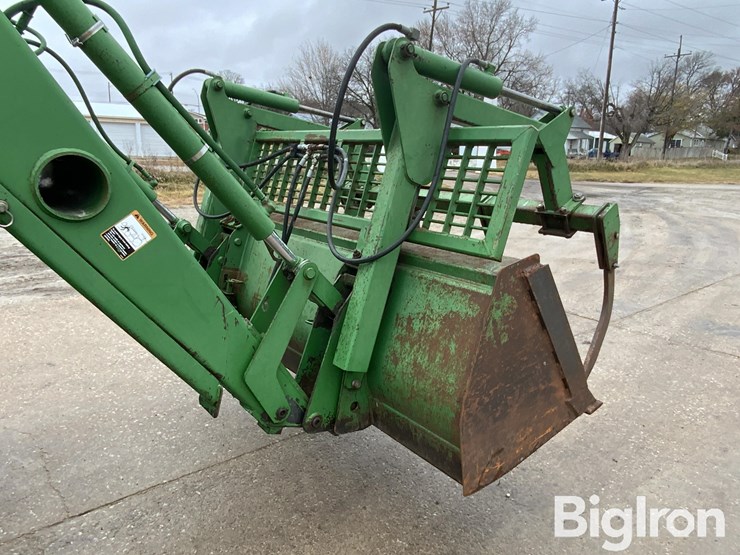 john-deere-7810-image-17