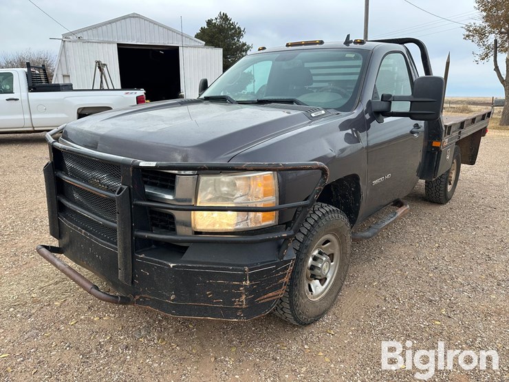 chevrolet-silverado-3500hd-image-1