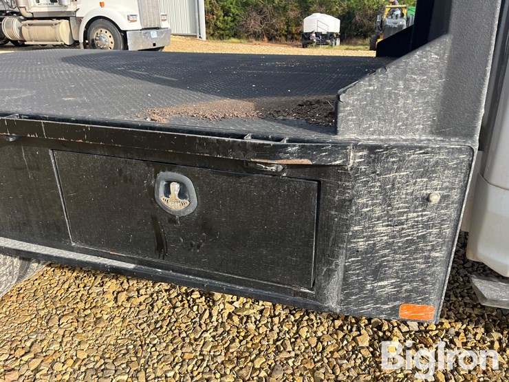 ford-f450-xl-image-19