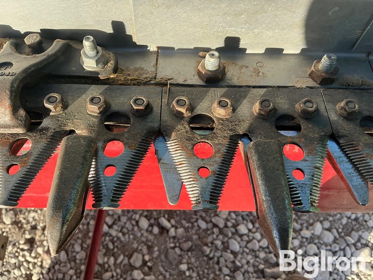 john-deere-630f-image-17