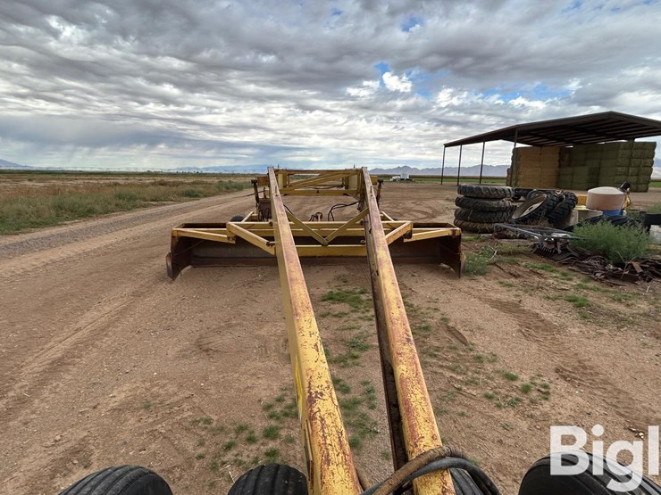 1992-schmeiser-370-128j-12-92-tri-plane-land-plane-image-11