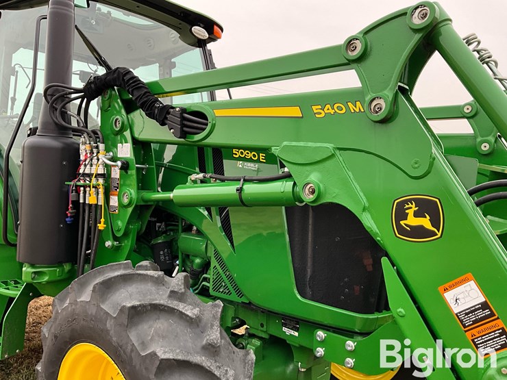 2024-john-deere-540m-image-13