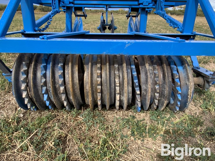 blu-jet-track-master-image-10