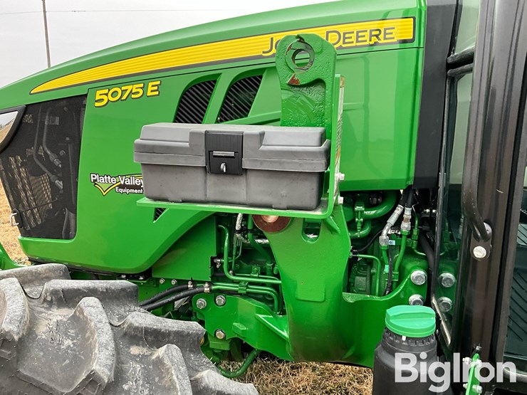 john-deere-5075e-image-11