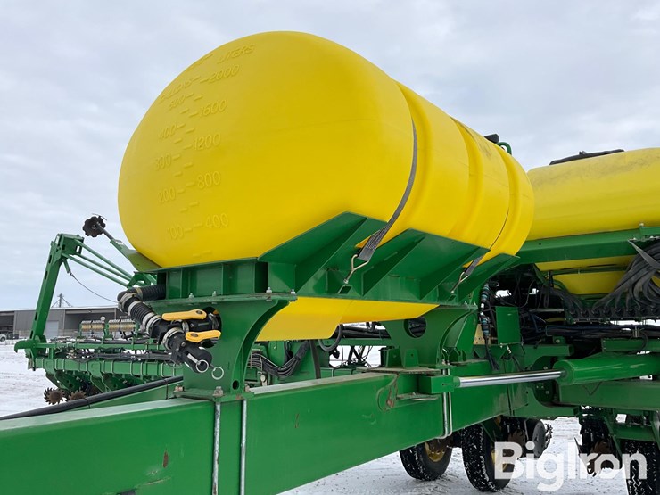 2010-john-deere-1770nt-image-10