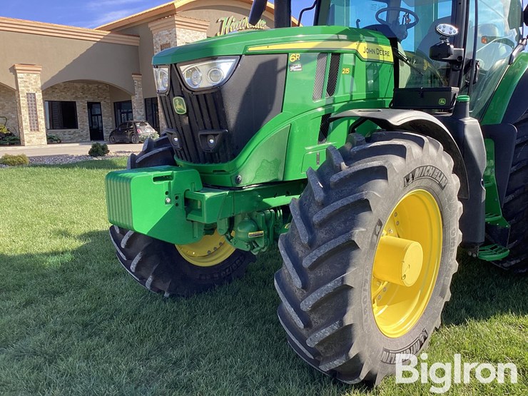 john-deere-6r-215-image-9