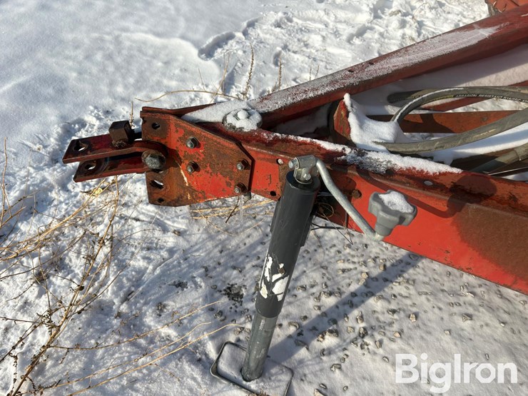 international-510-image-9