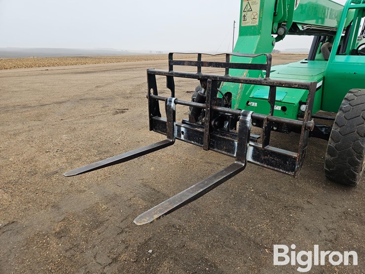 2014-jlg-6036-image-9