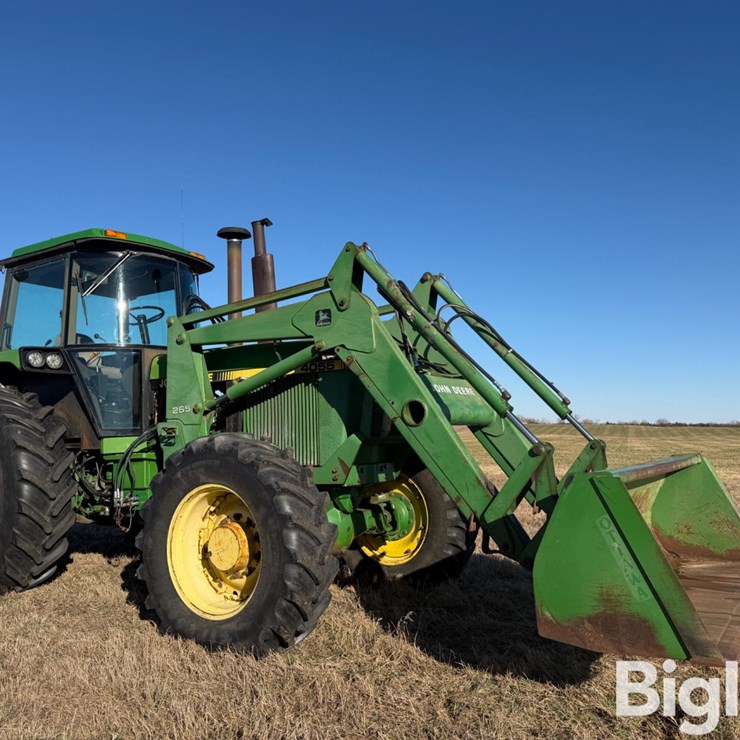 JOHN DEERE 4055