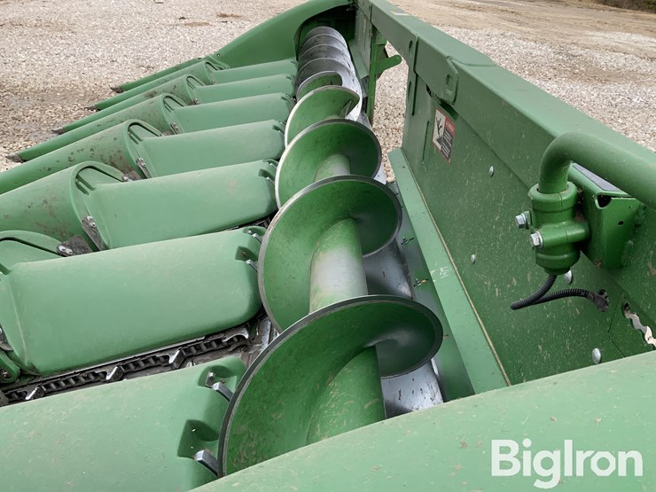 2018-john-deere-708c-image-17