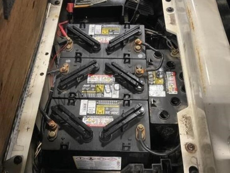 2013-ez-go-freedom-rxv-utility-cart-image-9