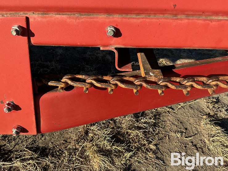 new-holland-155-image-16