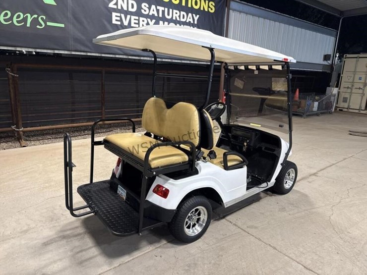 2011-star-48-2-r-golf-cart-image-7