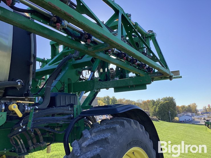 john-deere-r4038-image-19