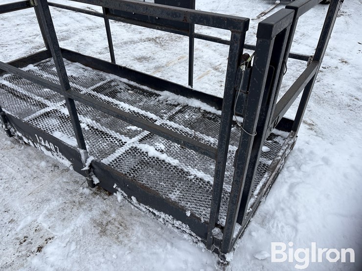 2018-jcb-550-140-image-12