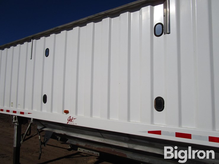 jet-grain-trailer-image-12