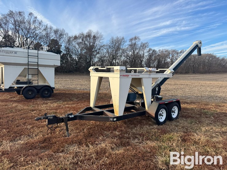 titan-trailer-image-1