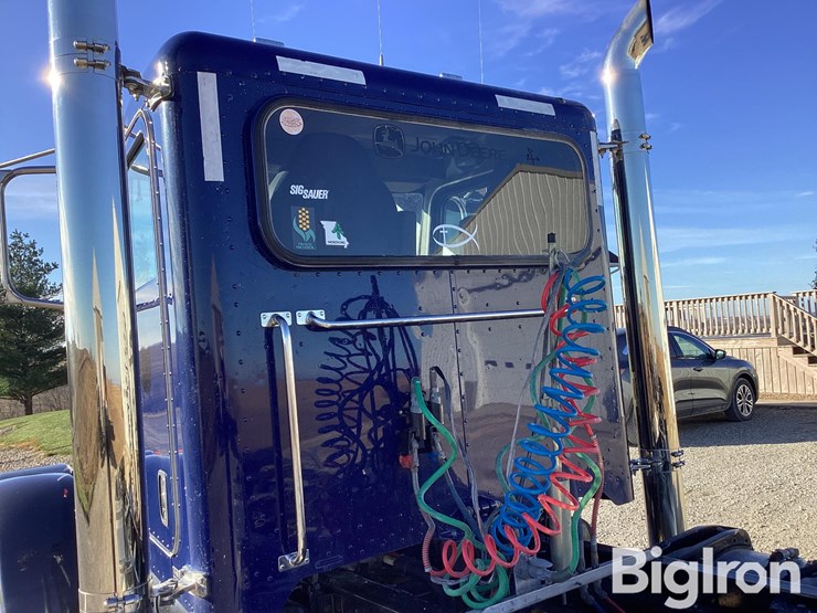 2006-peterbilt-379-image-19