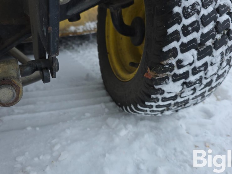 john-deere-425-image-19