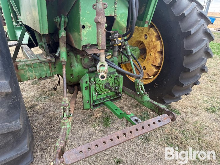 john-deere-4020-image-9