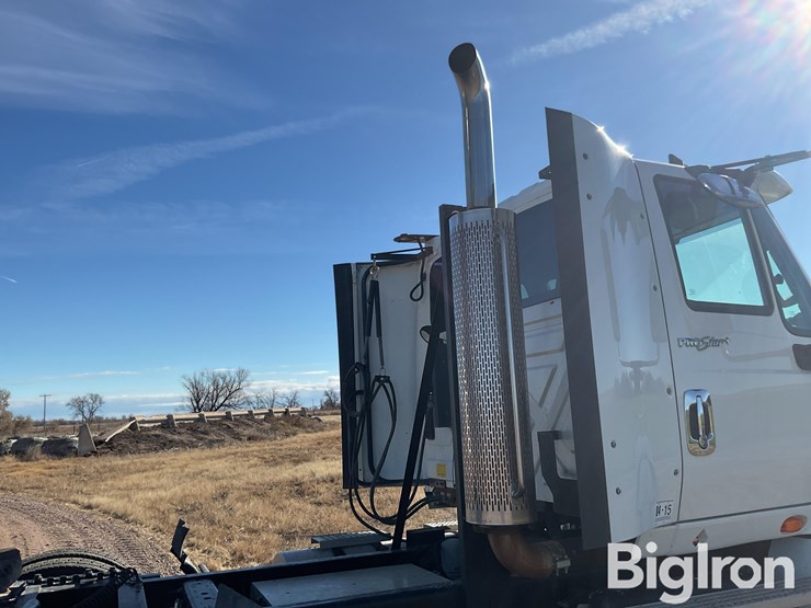 international-prostar-image-17