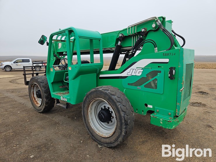 2014-jlg-6036-image-7