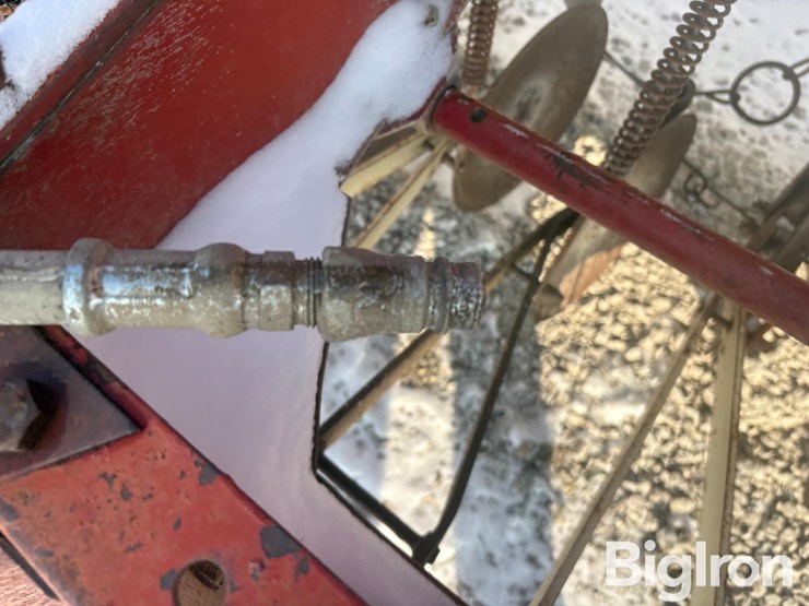 international-510-image-12