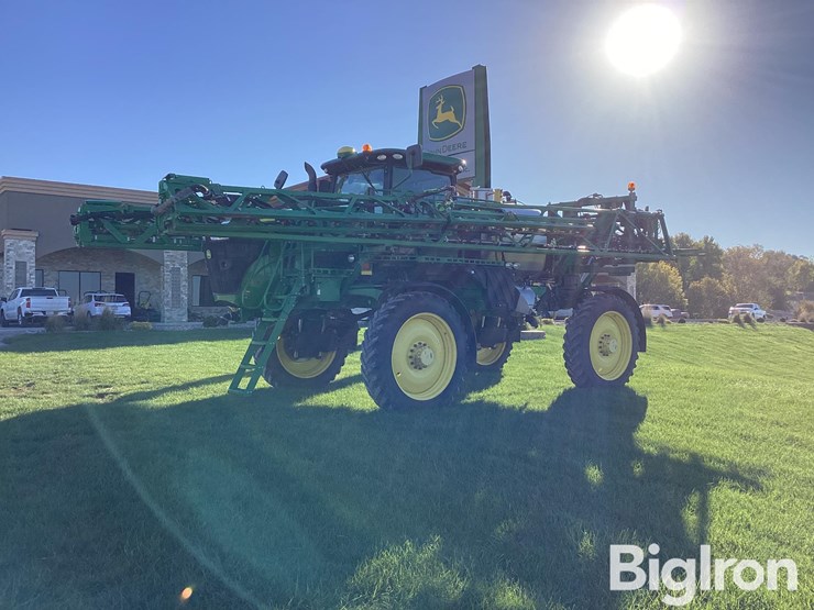 john-deere-r4038-image-6