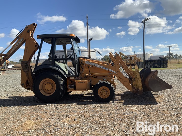 2007-case-580m-image-4