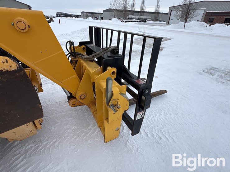 jcb-550-140-image-20