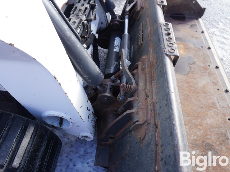 bobcat-t770-image-13