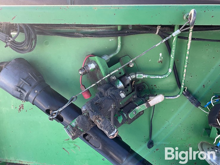 john-deere-920-image-15