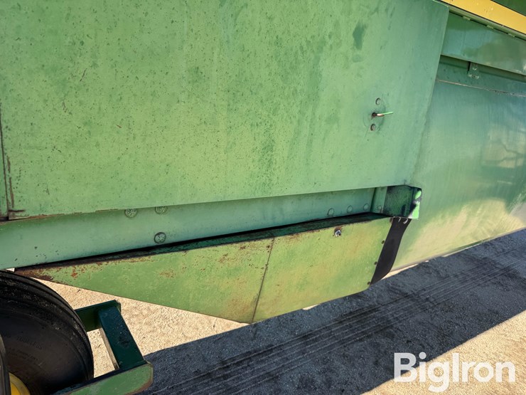 john-deere-6000-image-17