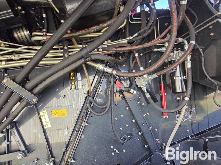 case-ih-6140-image-11