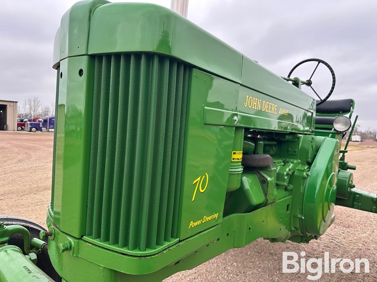 john-deere-70-image-10