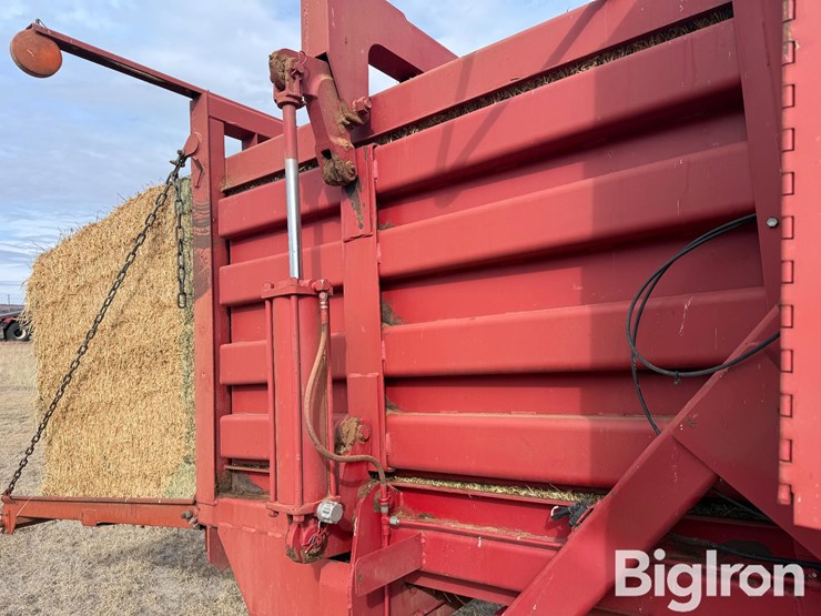 case-ih-8590-image-19