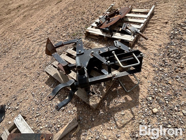 1997-b&h-mfg-9100-field-cultivator-image-12