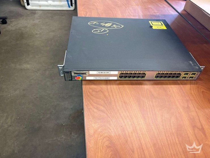 hp-proliant-dl360p-gen-8-6-bay-sff-server-with-misc-servers-image-12