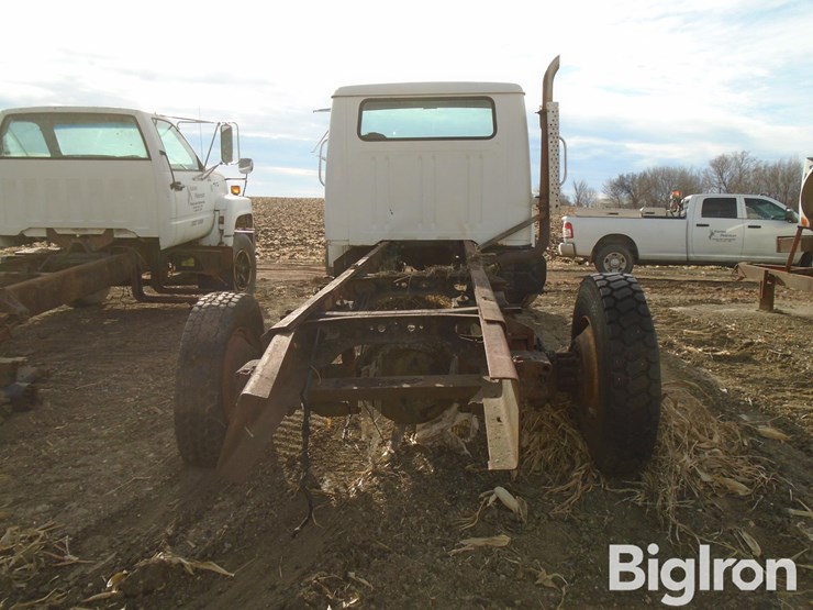 international-4700-image-6